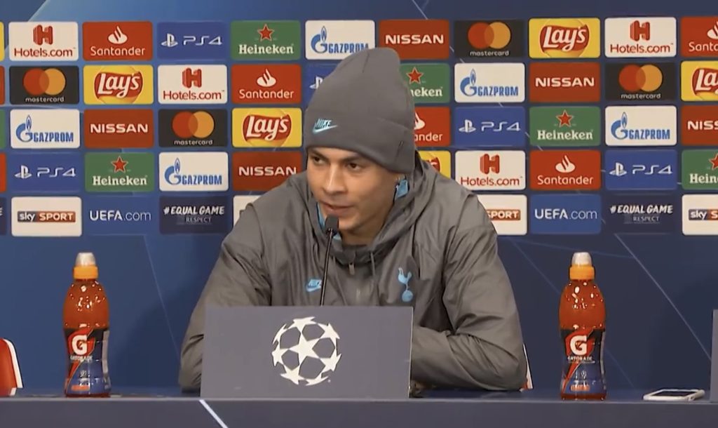 Iako FK Partizan ove sezone rezultatski zaostaje za najvećim rivalom, Crvenom Zvezdom, u Humskoj nema bijele zastave.